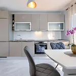 Muki-2 By Interhome *