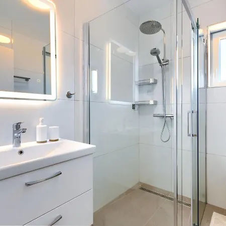 Muki-2 By Interhome Medolino